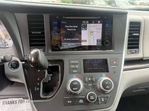 2017 Toyota Sienna