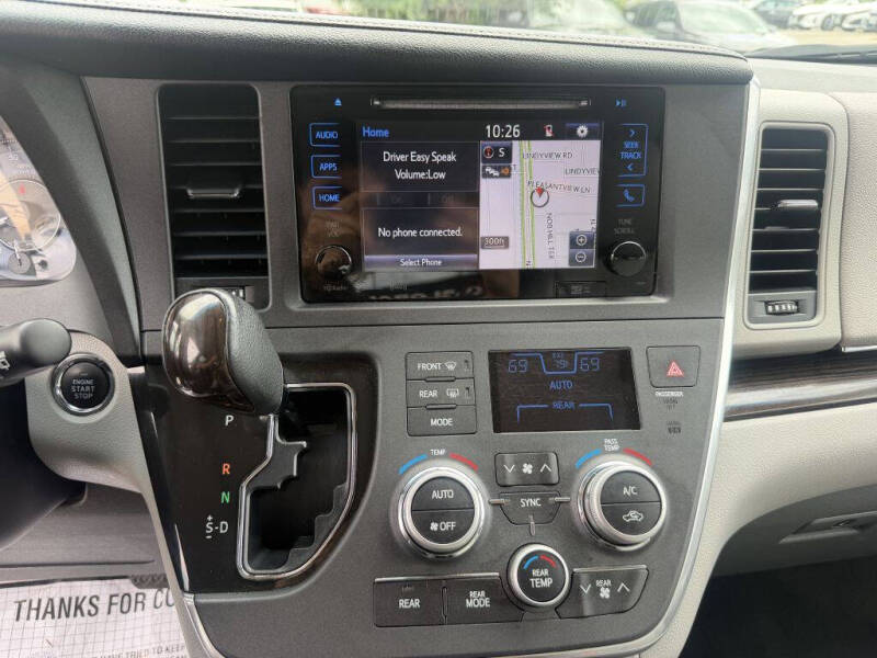 2017 Toyota Sienna