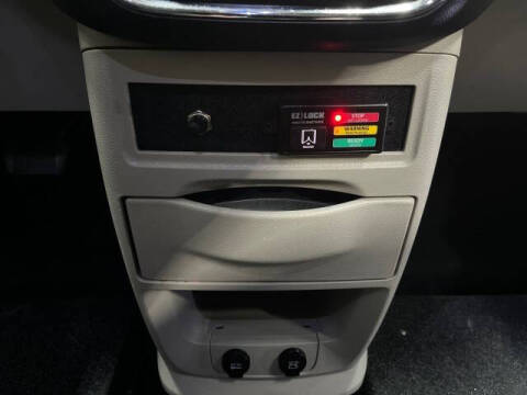 2014 Chrysler Town and Country Touring