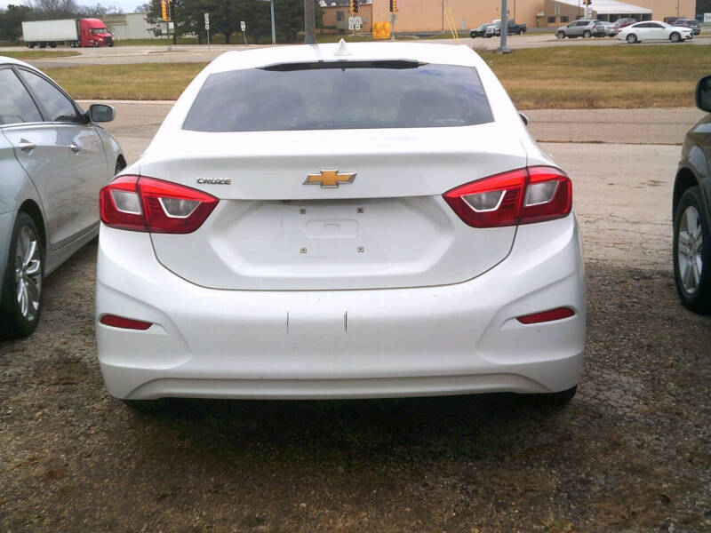 2017 Chevrolet Cruze LT Auto