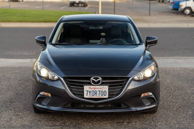 2016 Mazda MAZDA3 i Sport