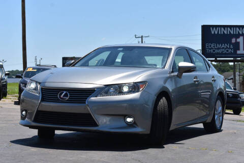 2015 Lexus ES 300h