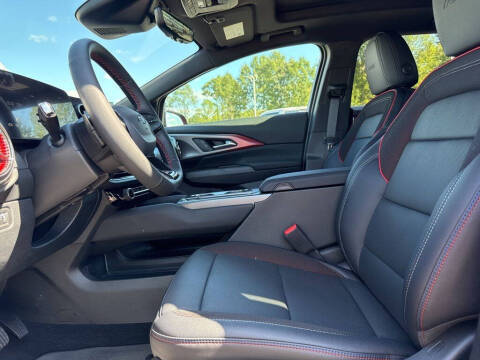 2025 Chevrolet Equinox EV RS