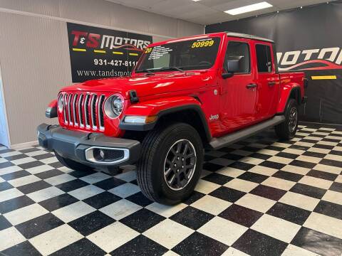 2020 Jeep Gladiator for sale at T & S Motors in Ardmore TN