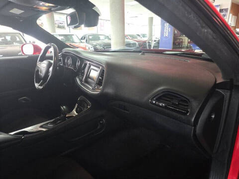 2015 Dodge Challenger SXT