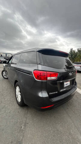 2016 Kia Sedona LX