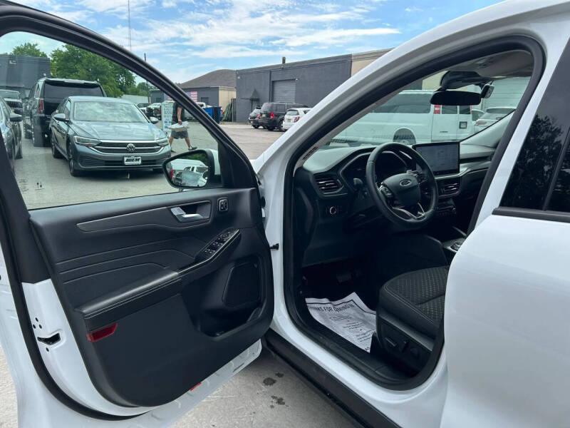 2024 Ford Escape Active