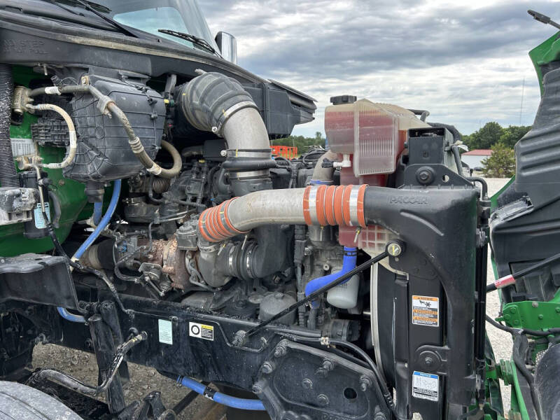 2020 Peterbilt 579 Road Tractor
