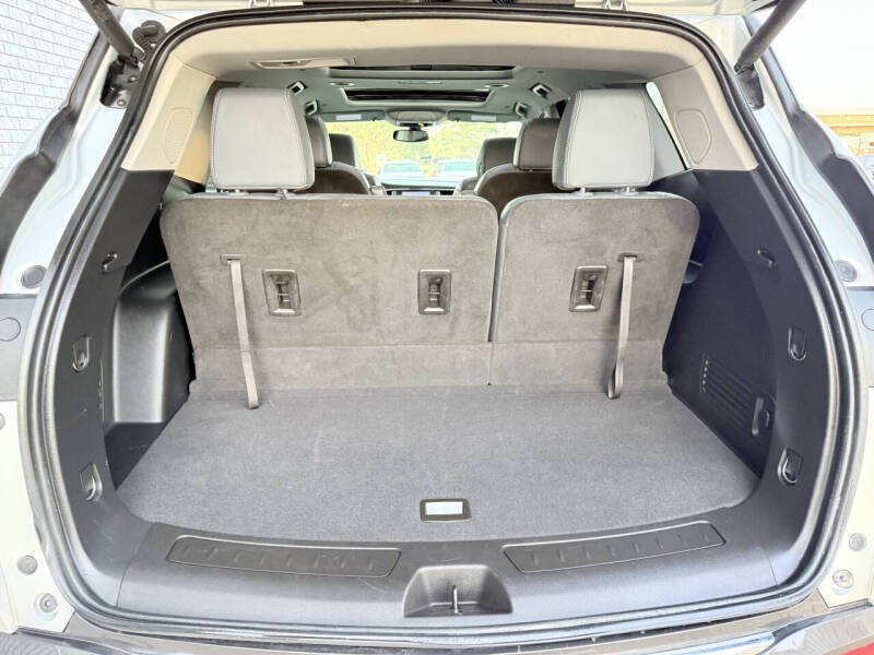 2020 Buick Enclave Essence