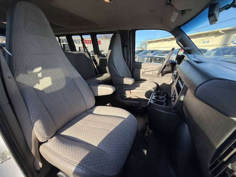 2019 Chevrolet Express LS 3500