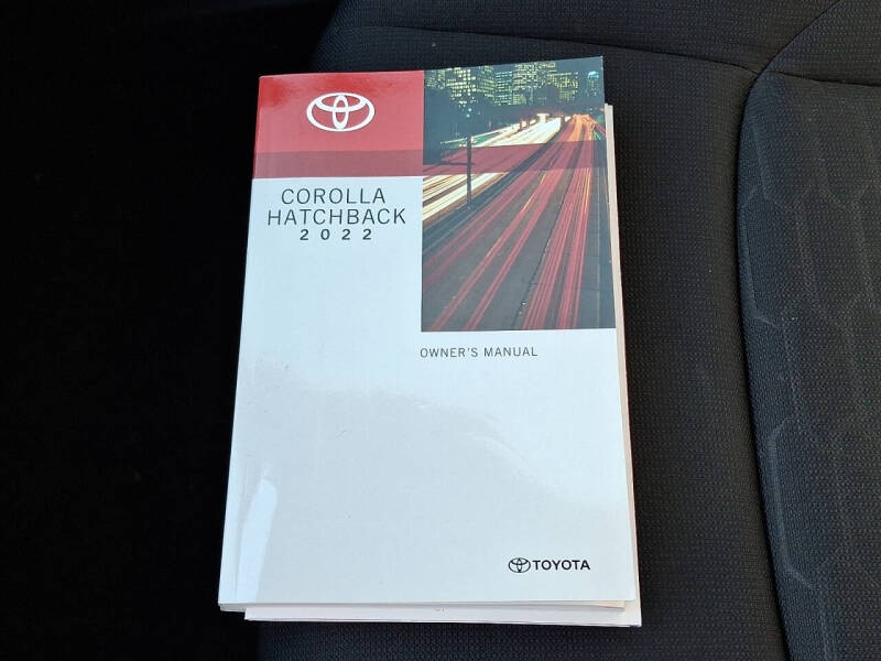 2022 Toyota Corolla Hatchback SE