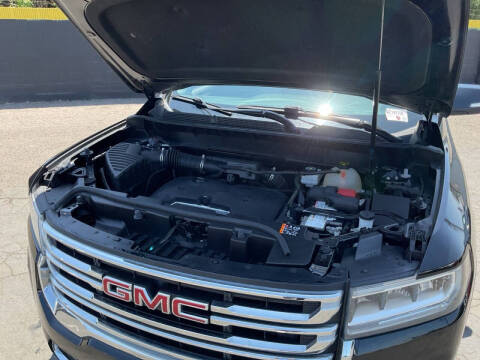2021 GMC Acadia SLE