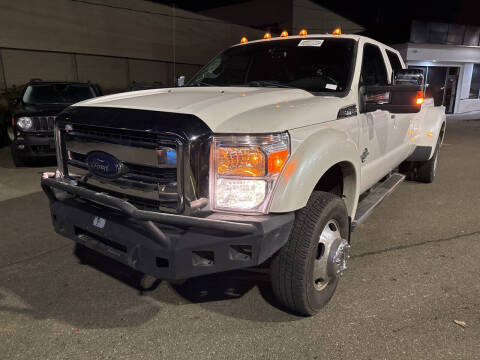 2015 Ford F-350 Super Duty for sale at Daytona Motor Co in Lynnwood WA