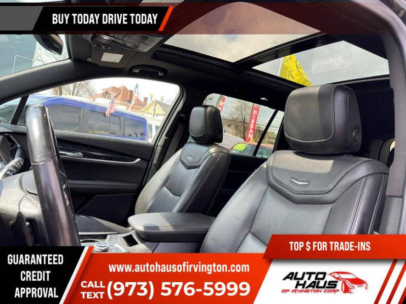 2022 Cadillac XT6 Premium Luxury