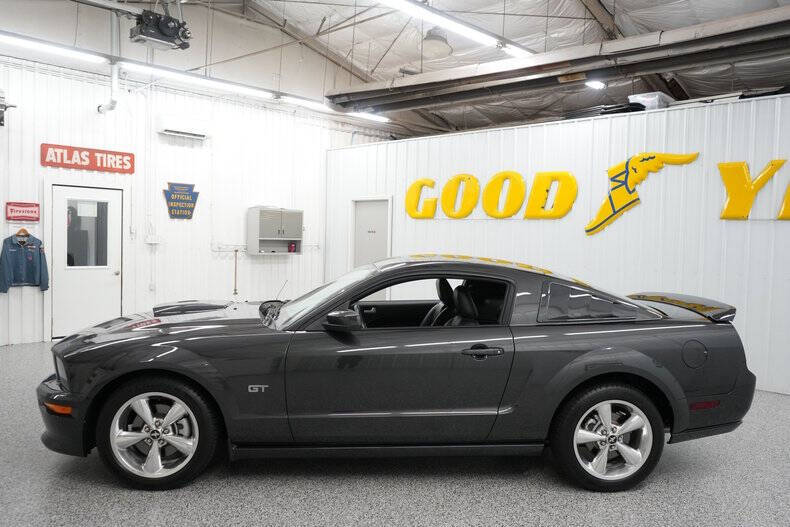 2008 Ford Mustang