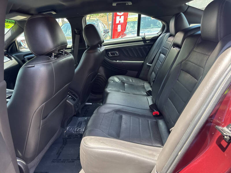 2019 Ford Taurus SHO