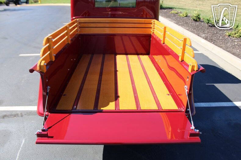 1934 Chevrolet Apache