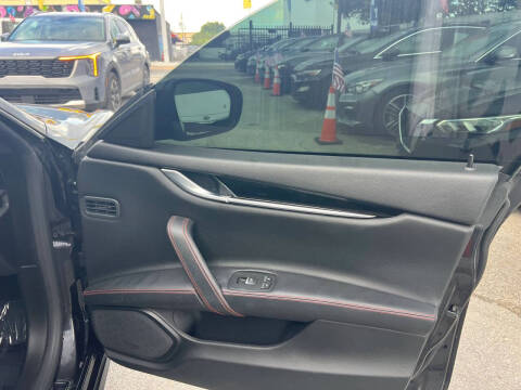 2017 Maserati Ghibli S Q4