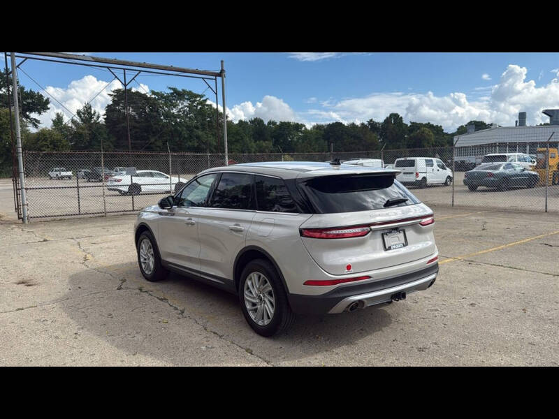 2023 Lincoln Corsair Standard