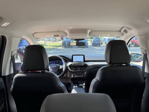 2022 Ford Escape SEL