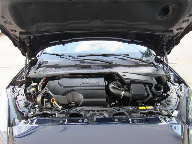 2022 Jaguar E-PACE P250 SE