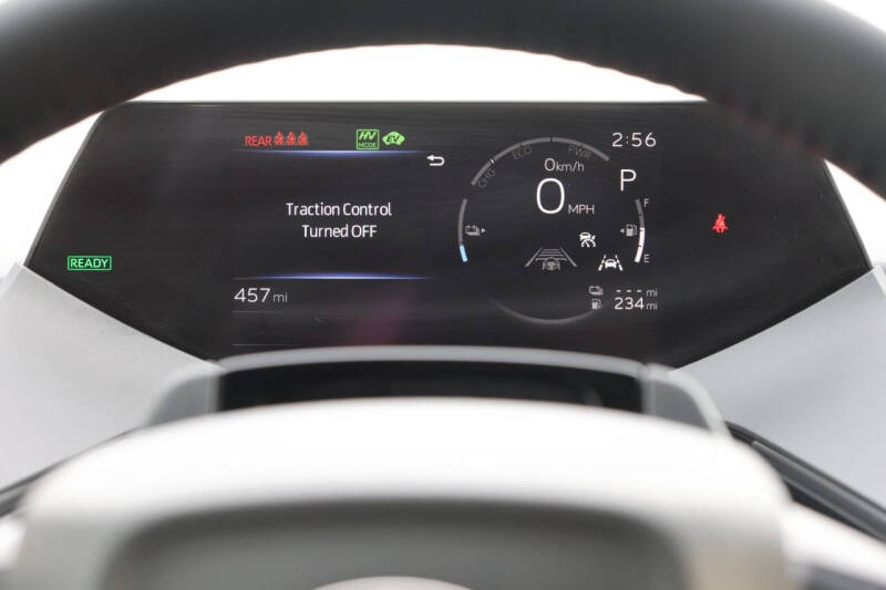 2025 Toyota Prius Plug-in Hybrid SE