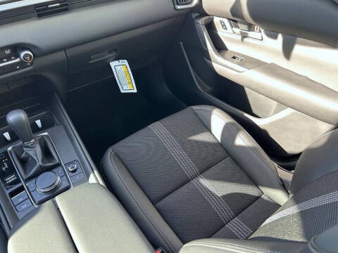 2025 Mazda CX-50 2.5 S Premium