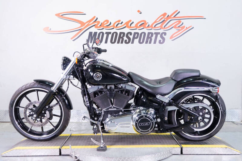 2015 Harley-Davidson Breakout