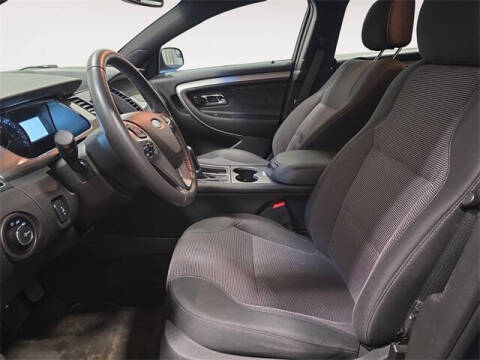 2018 Ford Taurus SEL