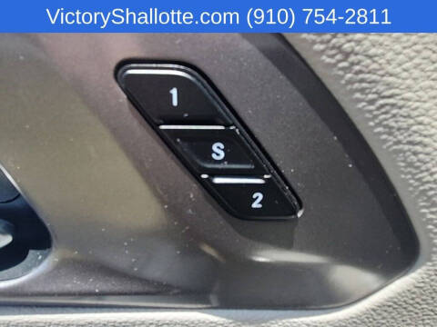 2024 Chrysler Pacifica Plug-In Hybrid Select
