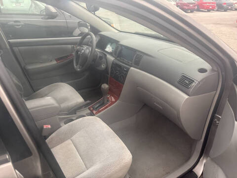 2003 Toyota Corolla LE