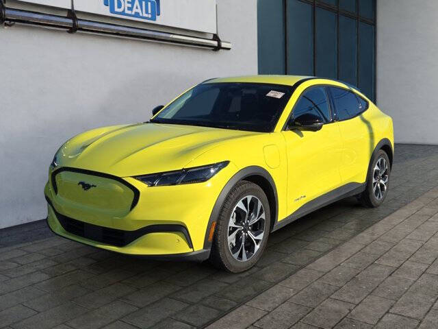 2025 Ford Mustang Mach-E Select