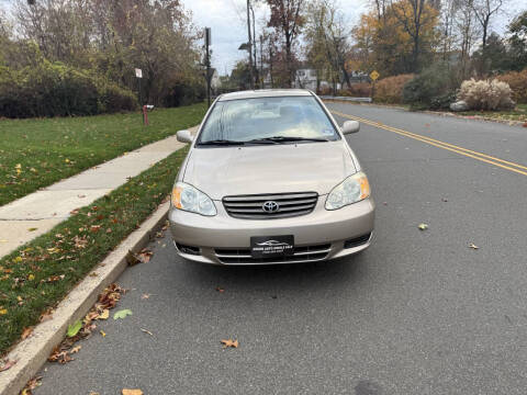2004 Toyota Corolla LE