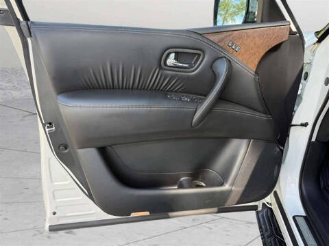 2017 Infiniti QX80