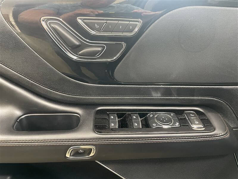 2023 Lincoln Aviator Livery