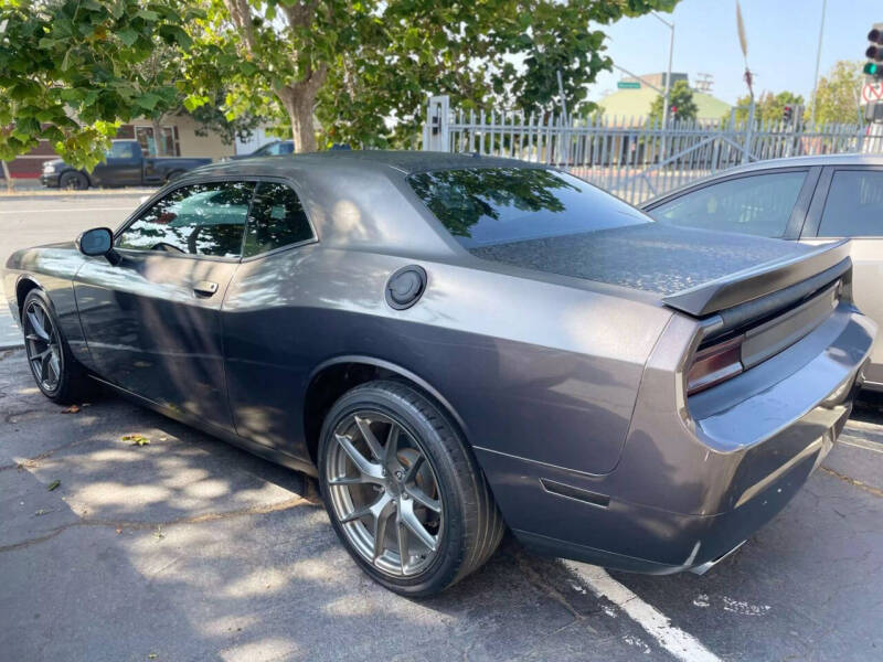 2014 Dodge Challenger