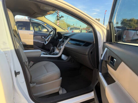 2014 Ford Edge SE