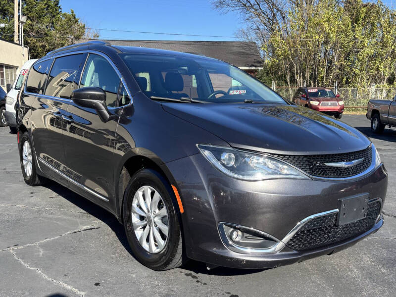 2018 Chrysler Pacifica Touring L