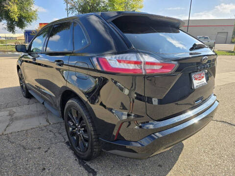 2022 Ford Edge SE