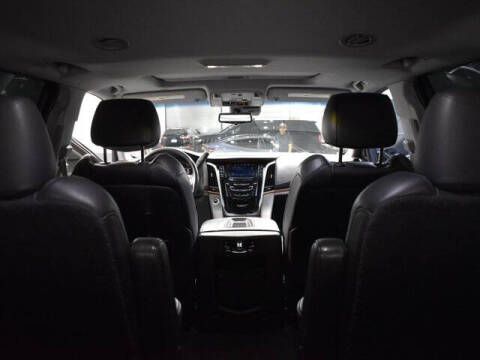 2020 Cadillac Escalade Luxury