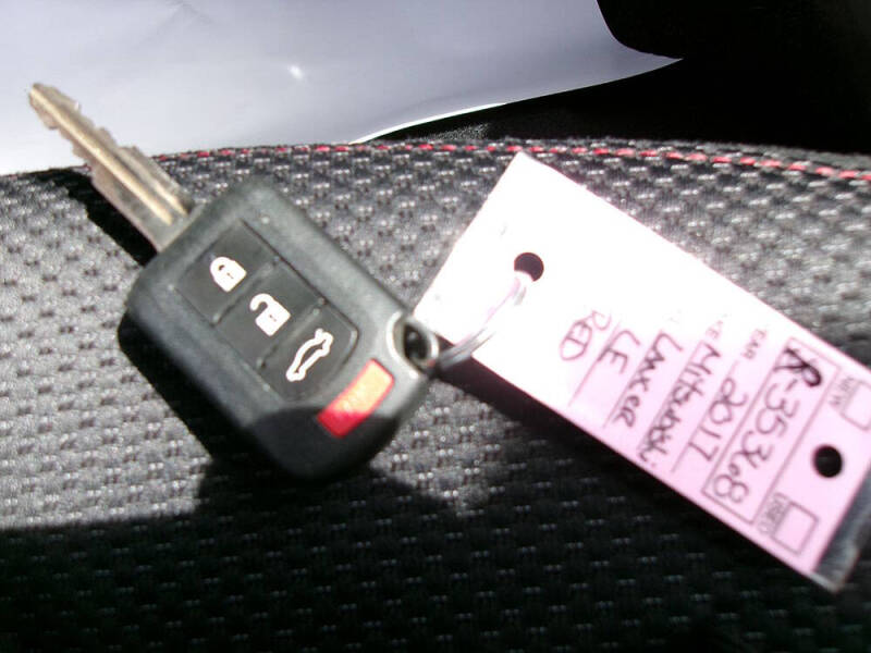 2017 Mitsubishi Lancer LE