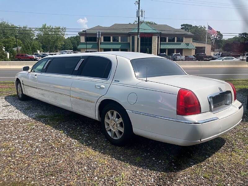 2007 Lincoln Town Car