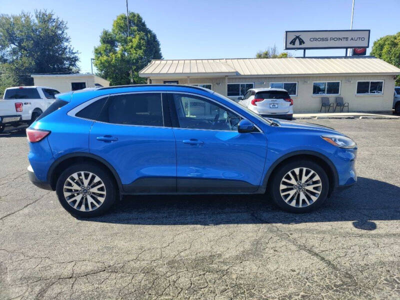 2021 Ford Escape for sale at Crosspointe Auto Sales in Amarillo TX