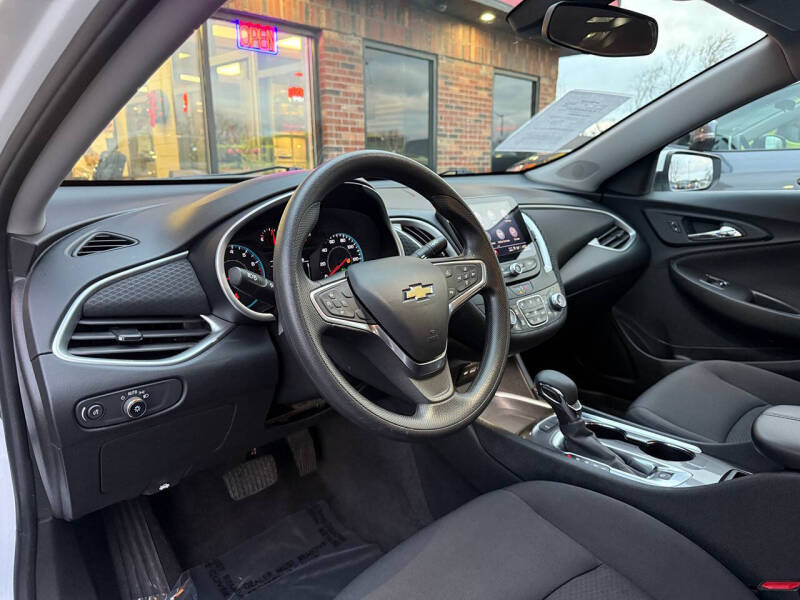 2022 Chevrolet Malibu LT