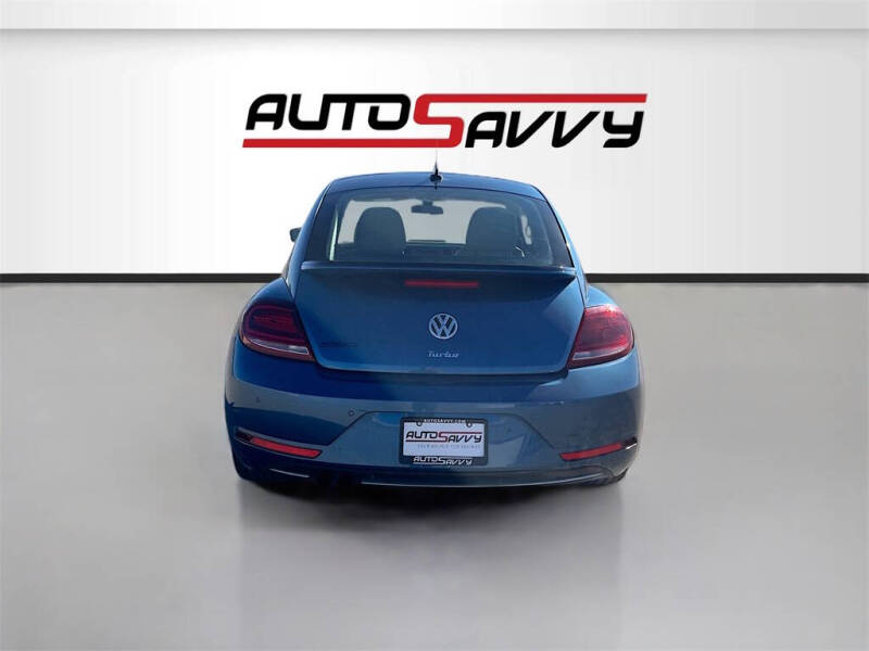 2019 Volkswagen Beetle 2.0T SE