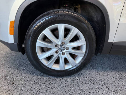 2009 Volkswagen Tiguan SE