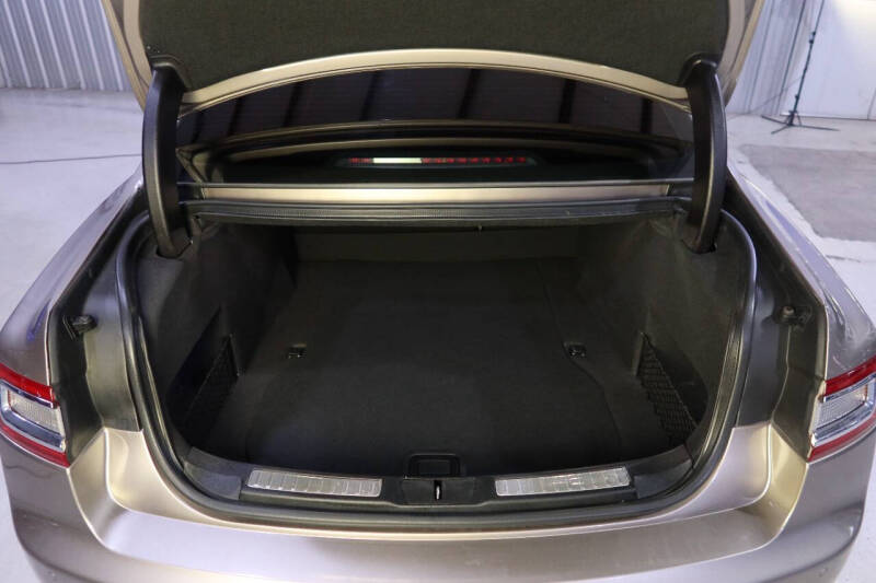 2020 Lincoln Continental Reserve