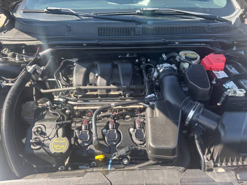 2015 Ford Taurus SEL