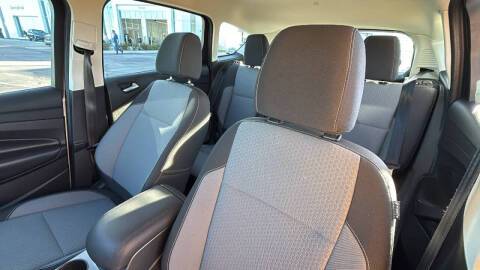 2017 Ford C-MAX Hybrid SE