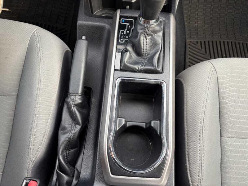 2018 Toyota Tacoma SR5 V6